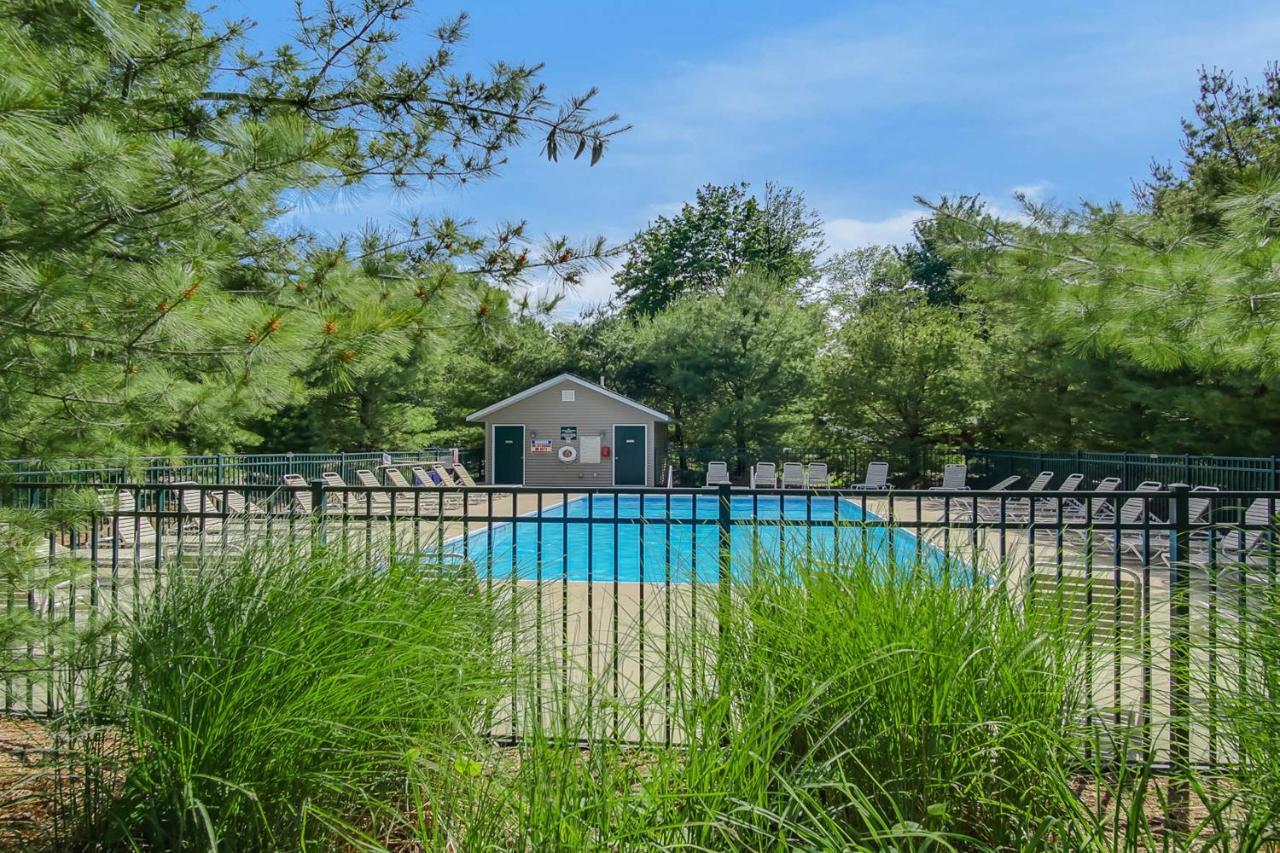 Kingfisher Cove Cabin 2 Saugatuck Exterior foto