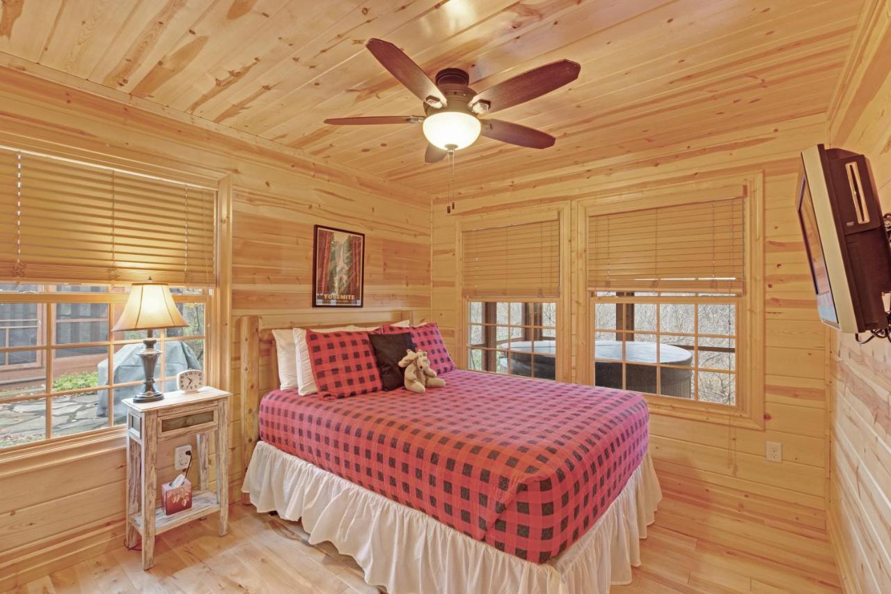 Kingfisher Cove Cabin 2 Saugatuck Exterior foto